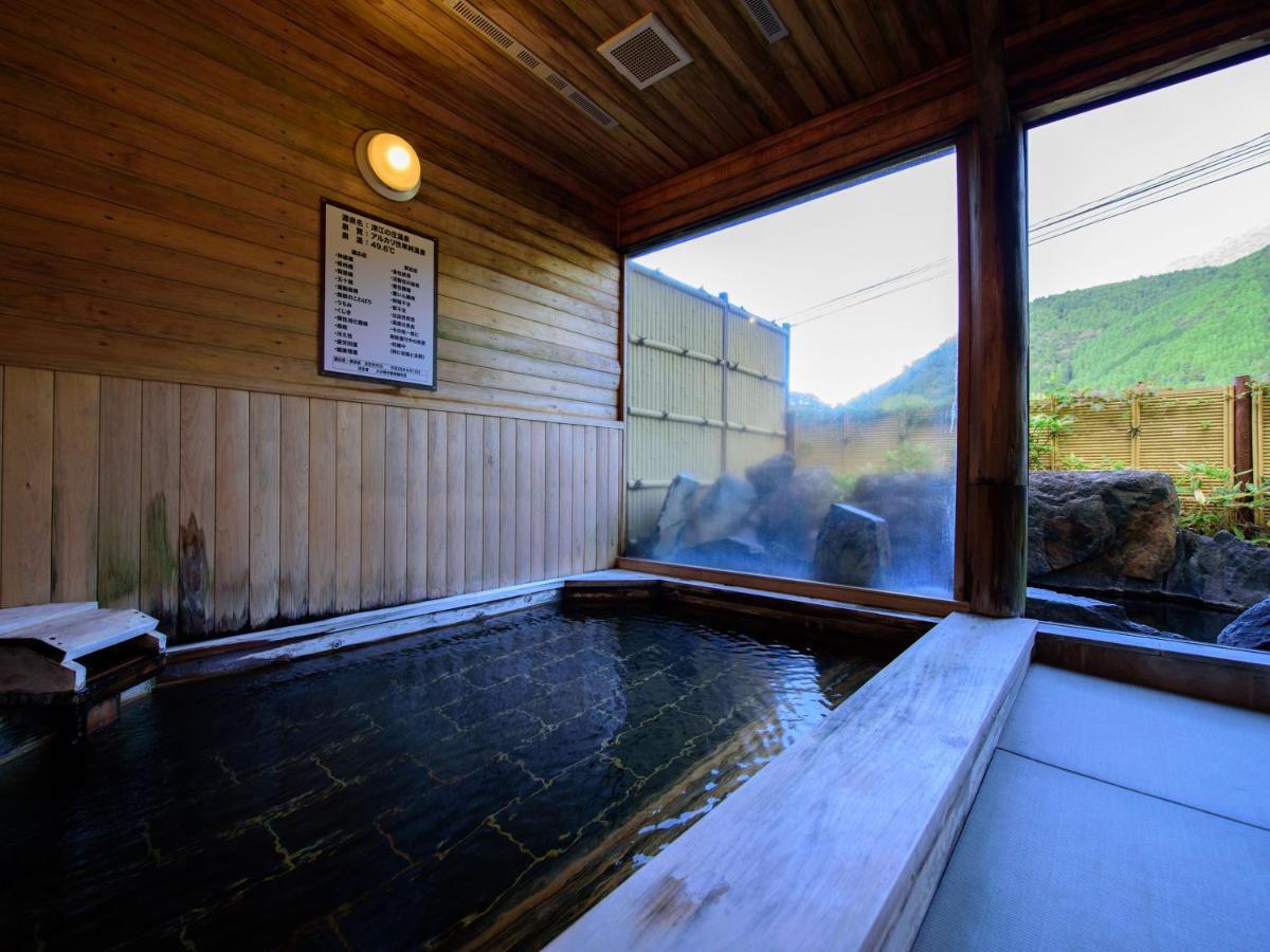 Yufuin Onsen Wafu Ryokan Tsuenosho Exterior foto